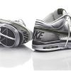 Nike_Trainer_1_Athletes_Shoes_Silver_Back_Right_Bottom_Dandy_Gadget_Sport_Gadgets