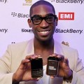 What kind of a luxury smartphone does suit a celebrity? Don’t ask me! But according to Tinie Tempah, one of the best rapper, Amosu Couture 24ct Gold Blackberry is a...