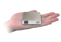 Geanee MPJ-50 Pico Projector, Extend Your i-Things to the Edge! Are you i-Slave? Sorry, are you an Apple fan? Geanee has something interesting for you, a new pico projector, MPJ-50, that can project the contents of your iPhone, iPad and iPod from 0.3 – 3m distance with 30-inch image size at 1m range. Powered by Texas Instruments DLP brilliant color...