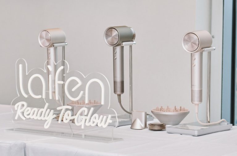 Laifen Unveils Swift 4, AutoCurl and Glowy Mirror