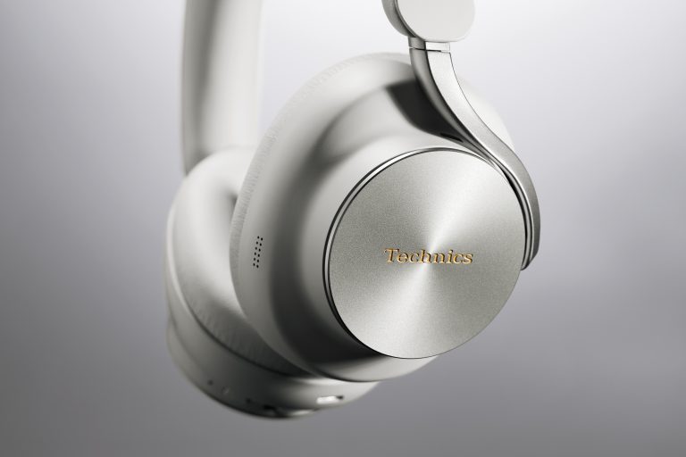 Technics EAH-A1000: New Drivers, ANC and USB Audio